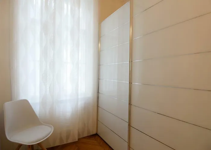 City Apartment *